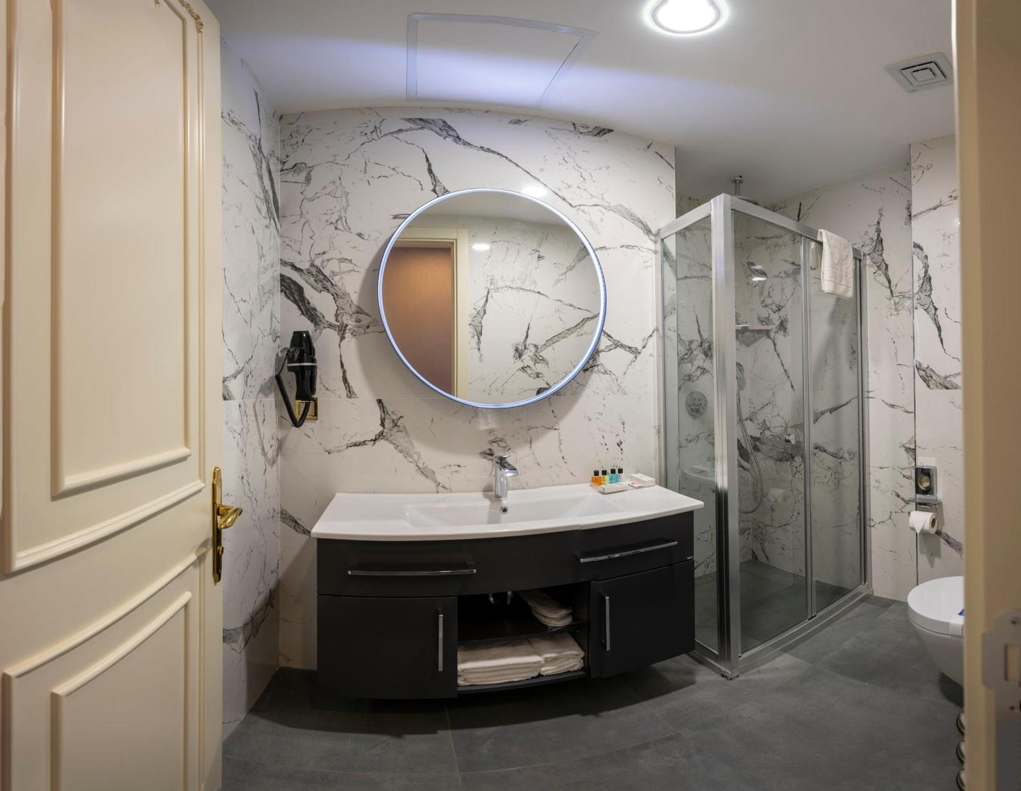 Moonlight Elegance Boutique Hotels Istanbul Exterior photo